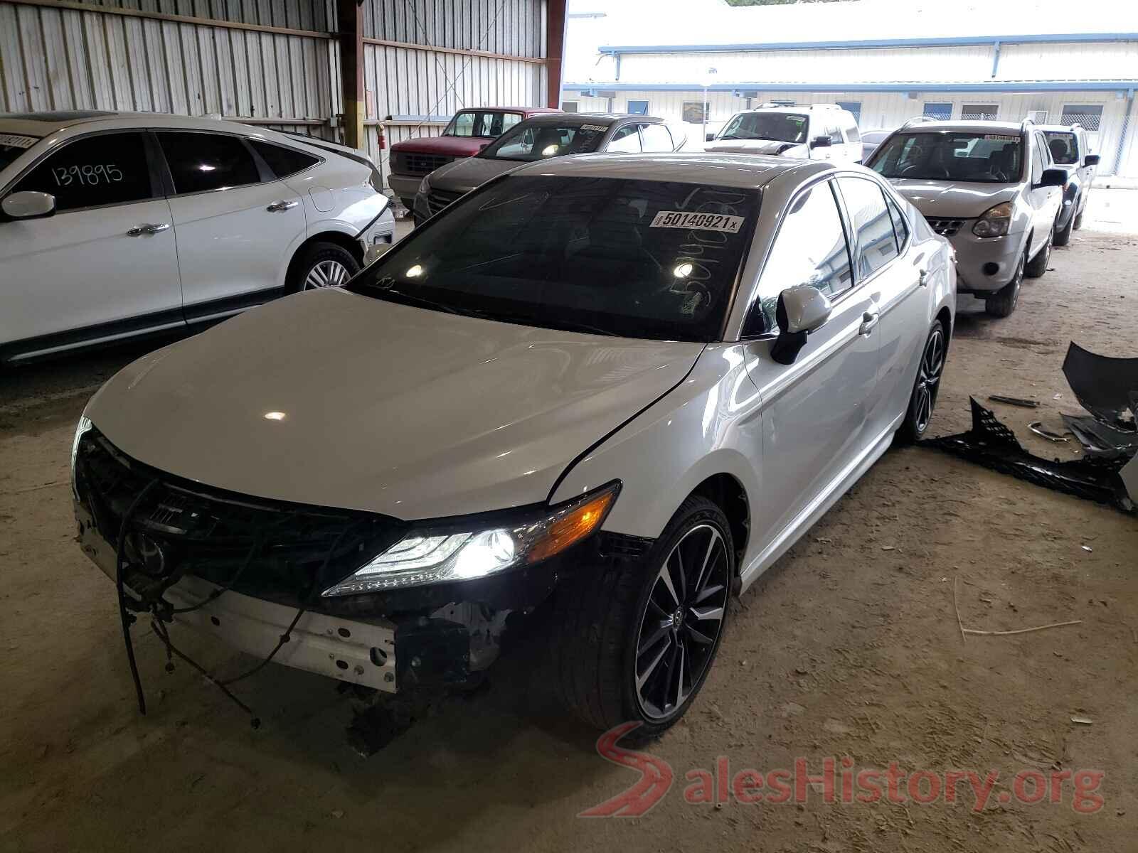 4T1B61HK4JU006070 2018 TOYOTA CAMRY