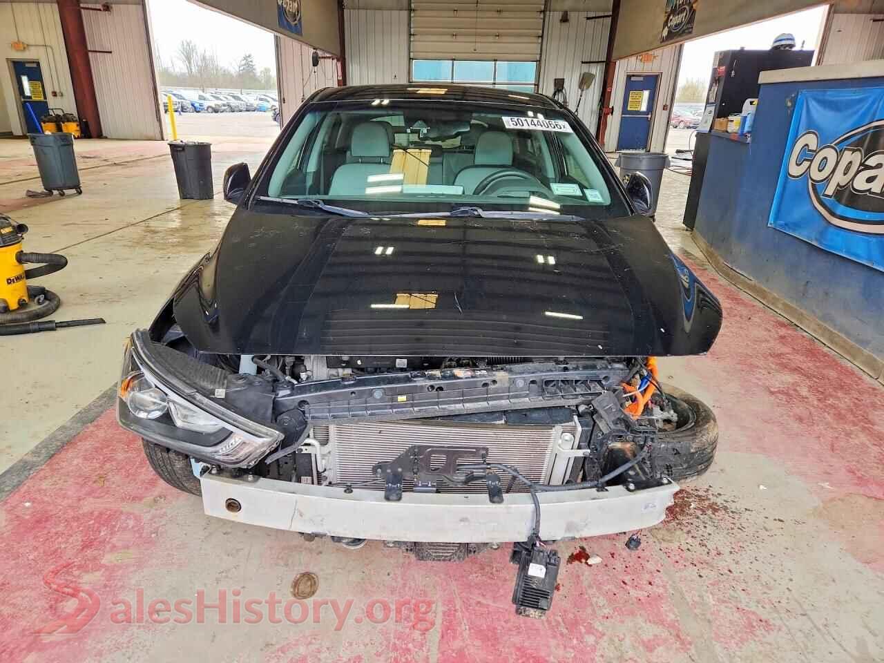 2021 HYUNDAI IONIQ VIN KMHC65LD6MU250697, rear view