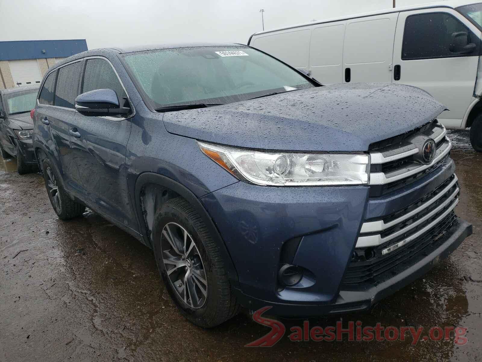 5TDZARFH8JS036412 2018 TOYOTA HIGHLANDER