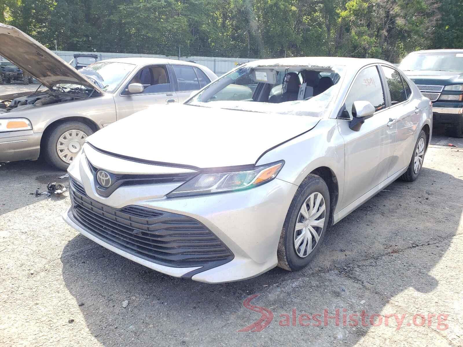 4T1B11HK4JU539065 2018 TOYOTA CAMRY