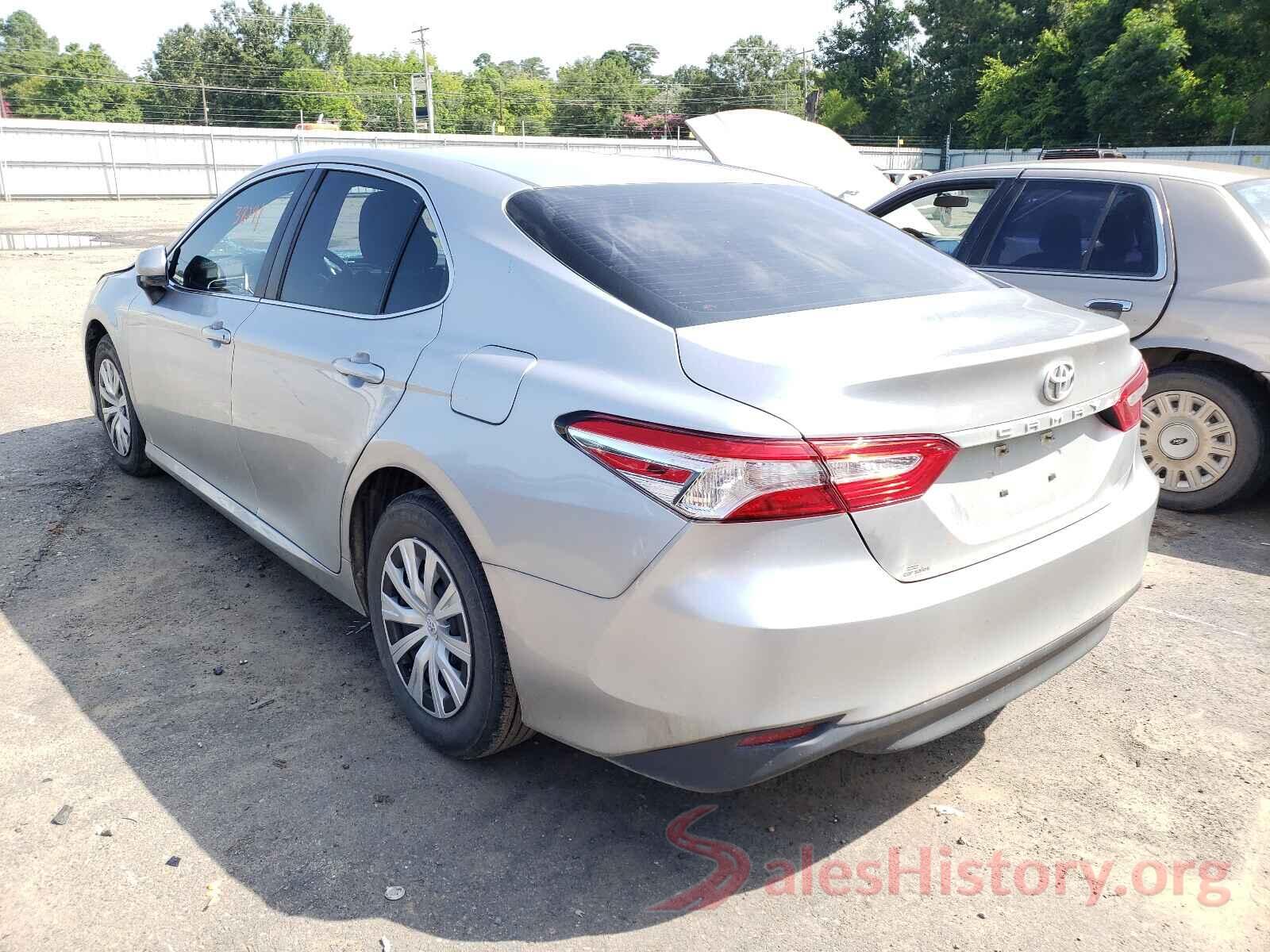 4T1B11HK4JU539065 2018 TOYOTA CAMRY