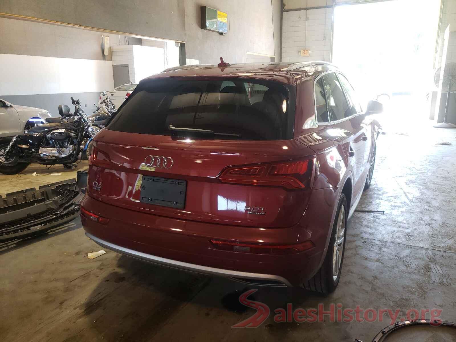 WA1BNAFY2J2219247 2018 AUDI Q5