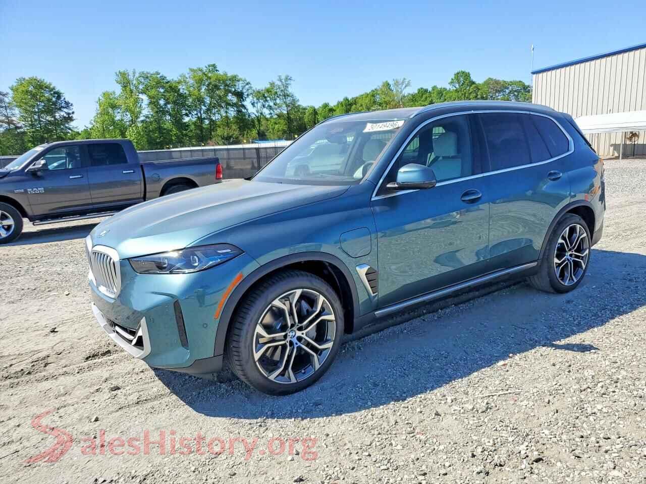 5UX43EU05T9360511 2026 BMW X5