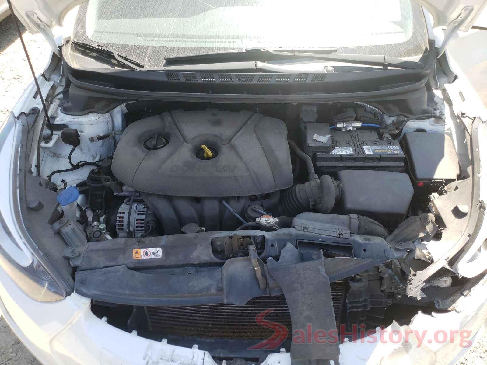 5NPDH4AE8GH698785 2016 HYUNDAI ELANTRA