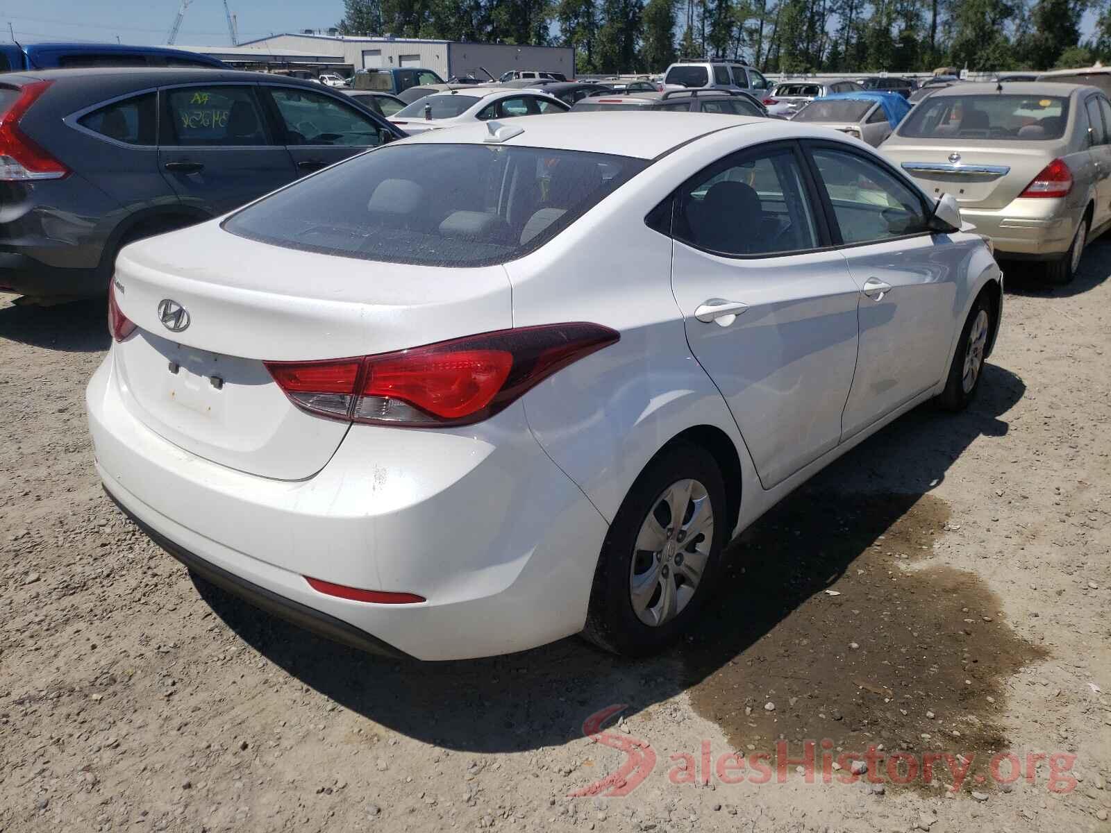 5NPDH4AE8GH698785 2016 HYUNDAI ELANTRA