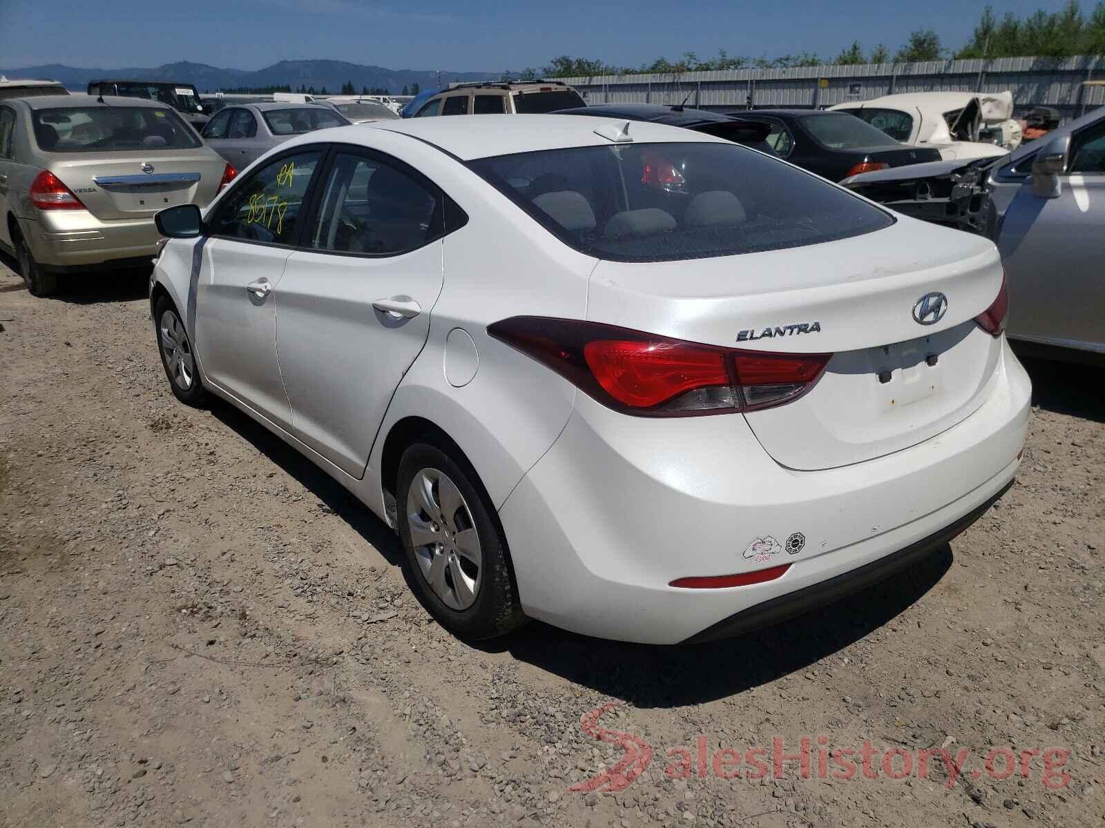 5NPDH4AE8GH698785 2016 HYUNDAI ELANTRA