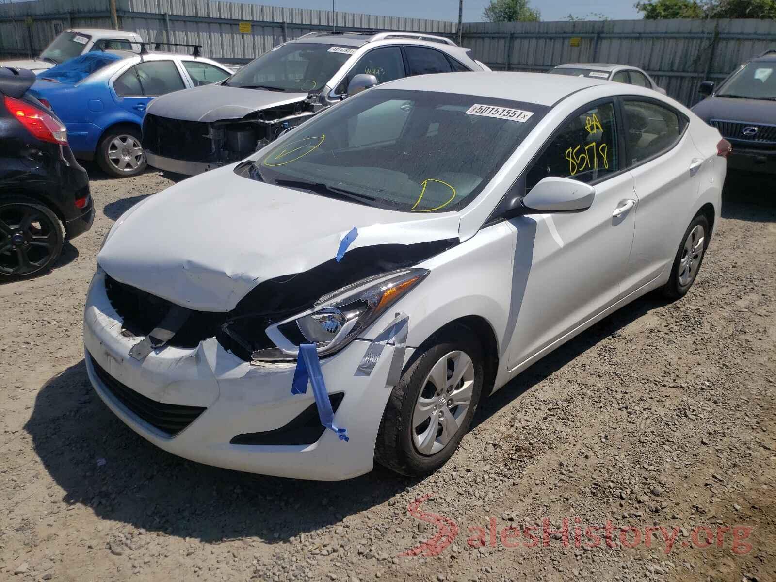 5NPDH4AE8GH698785 2016 HYUNDAI ELANTRA