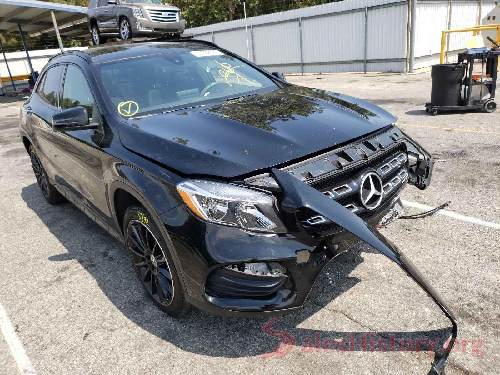 WDCTG4EB6JJ498656 2018 MERCEDES-BENZ GLA-CLASS