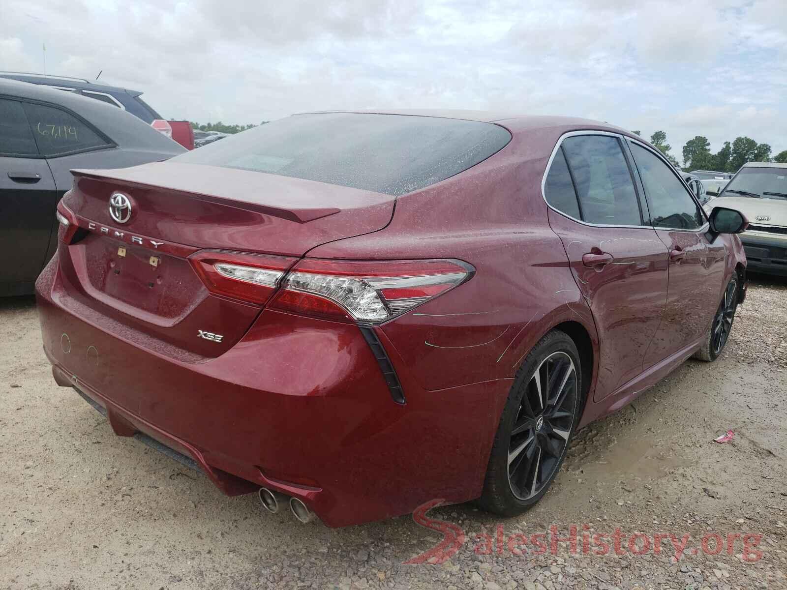 4T1B61HK1JU503559 2018 TOYOTA CAMRY