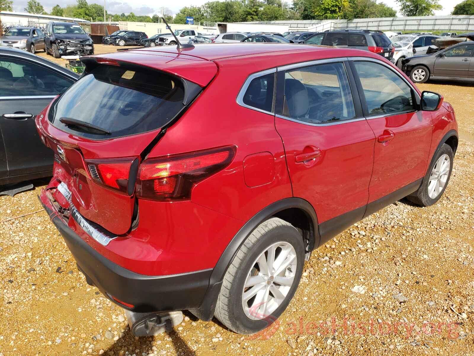 JN1BJ1CP6JW186715 2018 NISSAN ROGUE