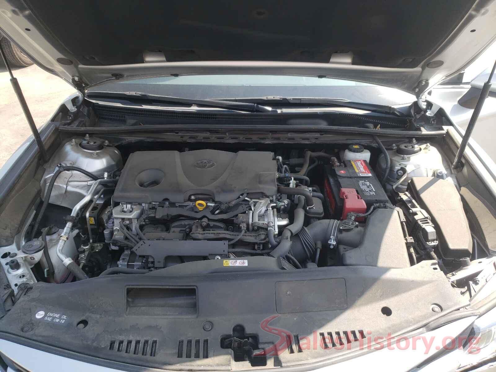 JTNB11HK2J3034261 2018 TOYOTA CAMRY