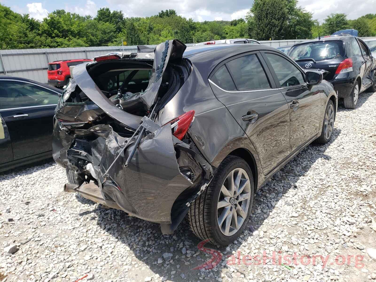 3MZBN1M36JM174333 2018 MAZDA 3