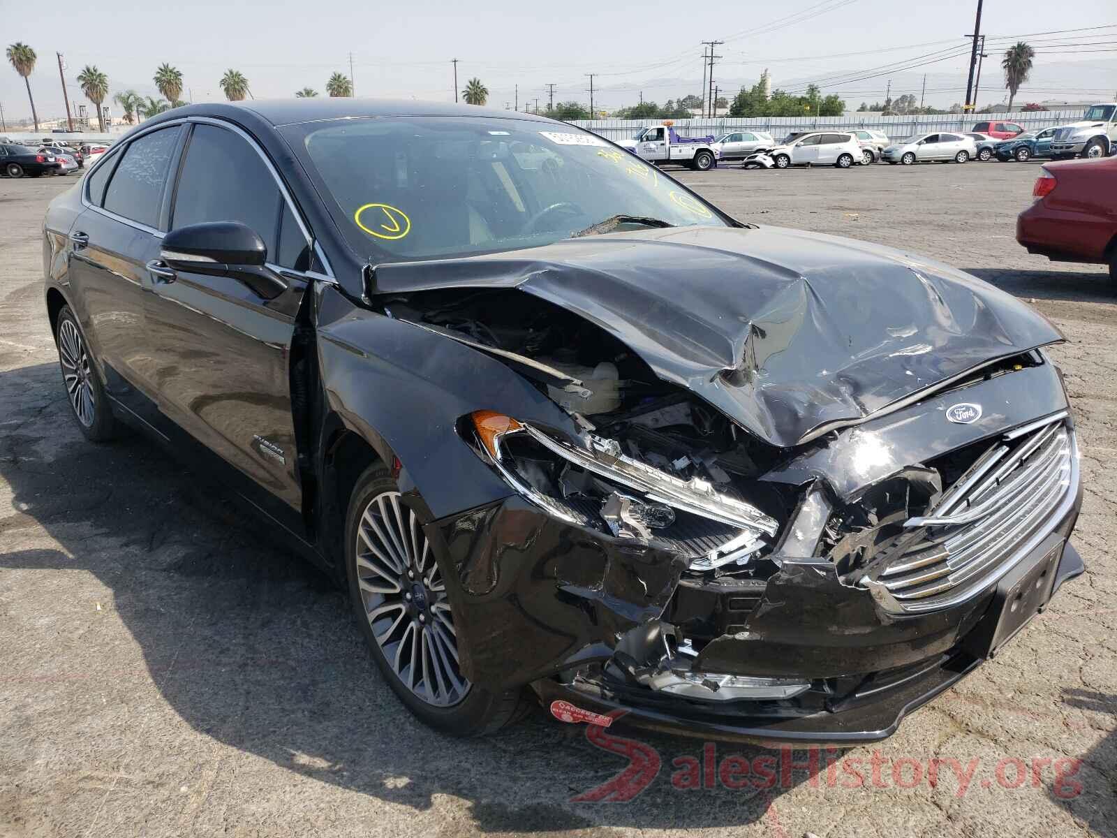 3FA6P0SU8JR110596 2018 FORD FUSION