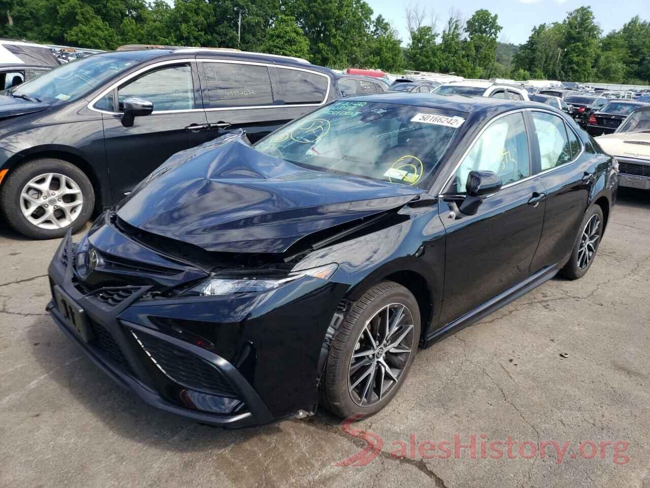 4T1G11BK8NU056554 2022 TOYOTA CAMRY