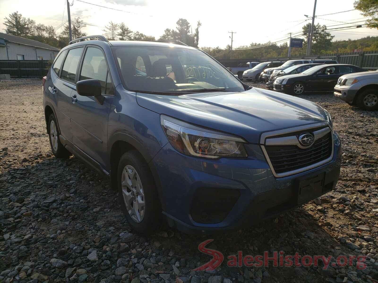 JF2SKACC0KH582377 2019 SUBARU FORESTER