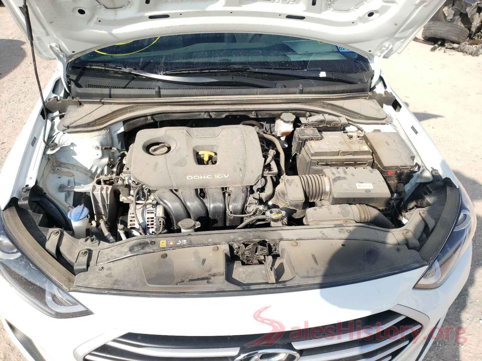 5NPD74LF4JH386009 2018 HYUNDAI ELANTRA