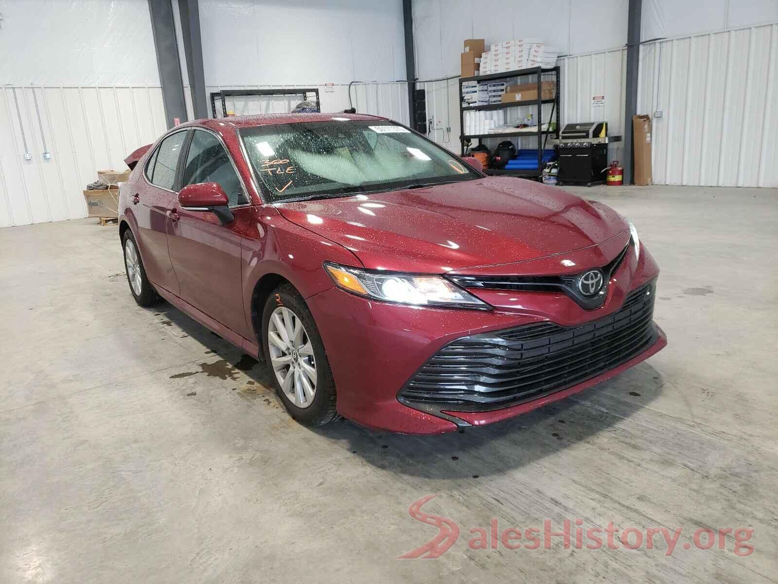 4T1B11HK5JU505202 2018 TOYOTA CAMRY