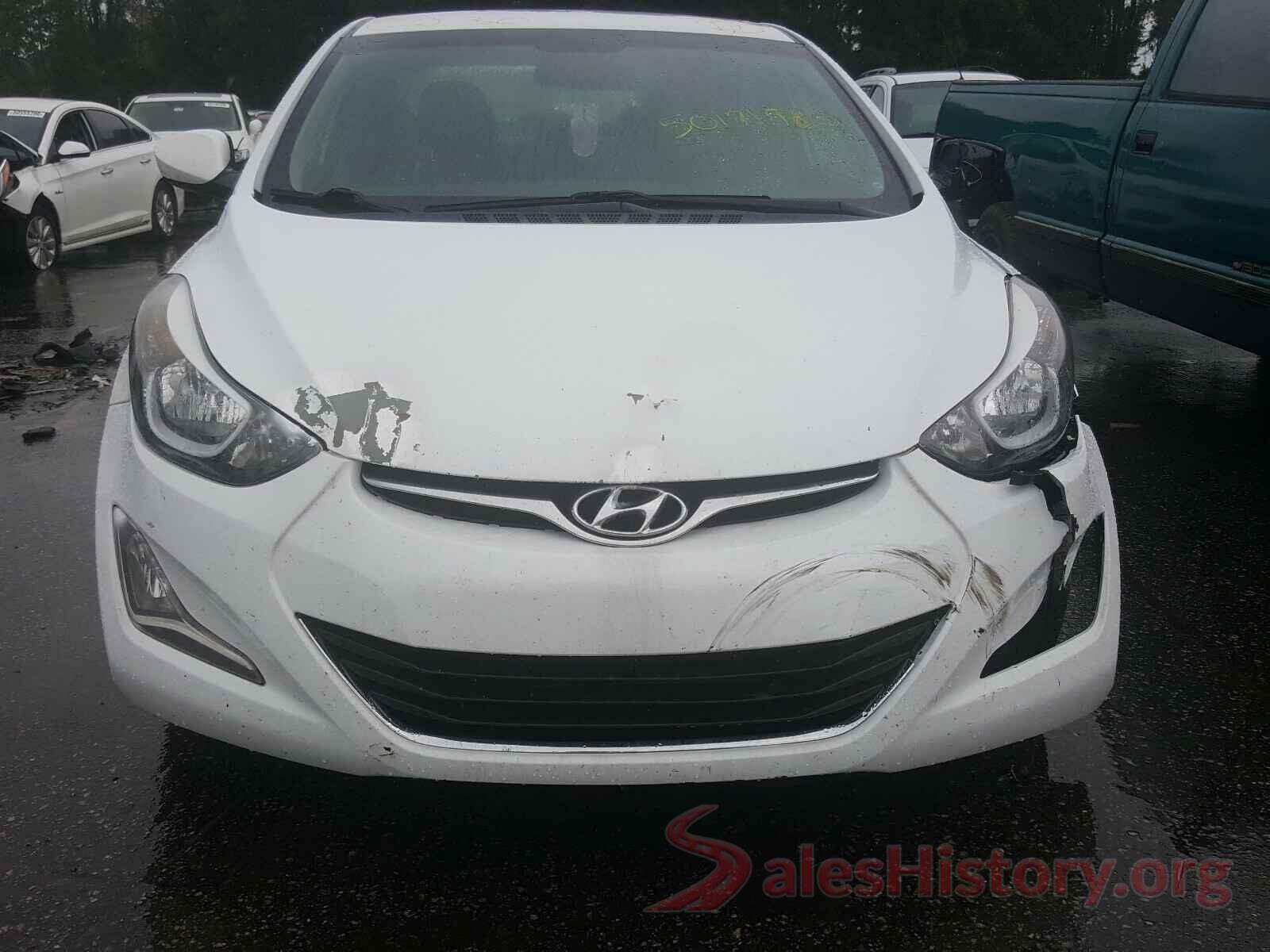 5NPDH4AE3GH786028 2016 HYUNDAI ELANTRA