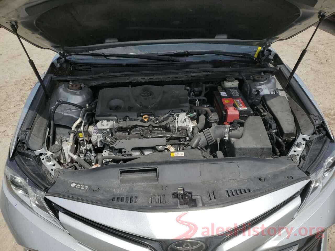 4T1B11HK2JU639326 2018 TOYOTA CAMRY