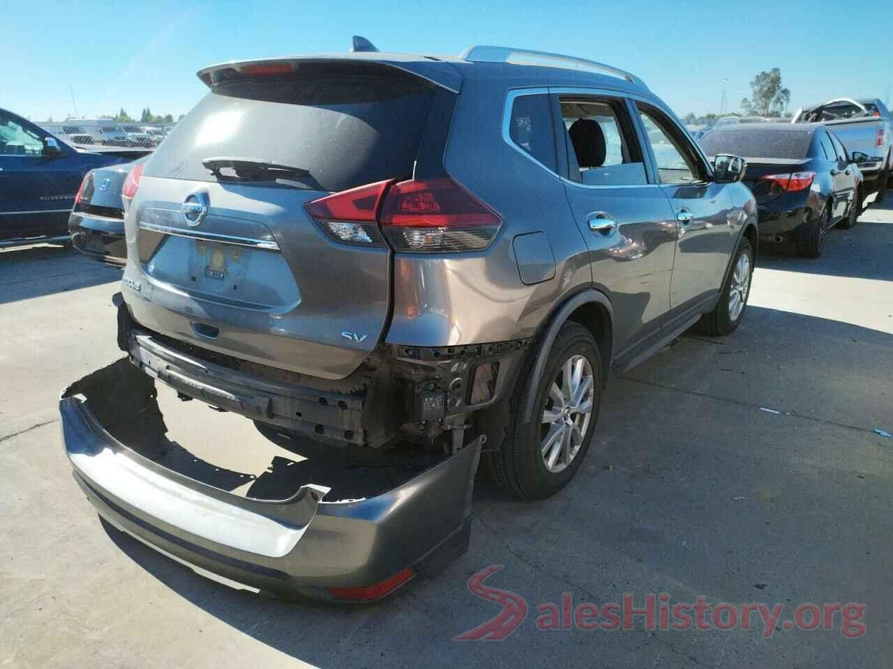 JN8AT2MT9JW465570 2018 NISSAN ROGUE