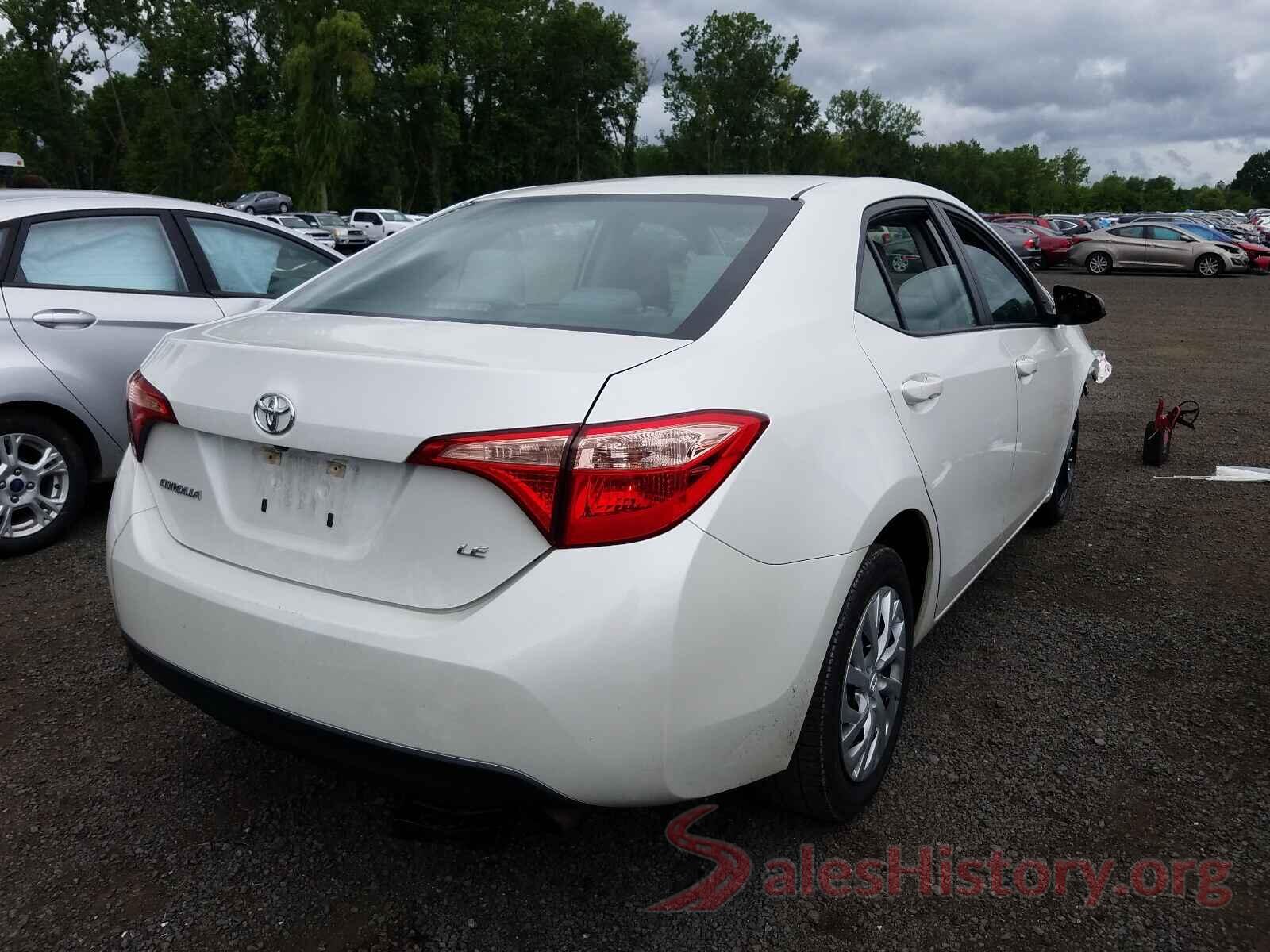 5YFBURHE8HP612479 2017 TOYOTA COROLLA