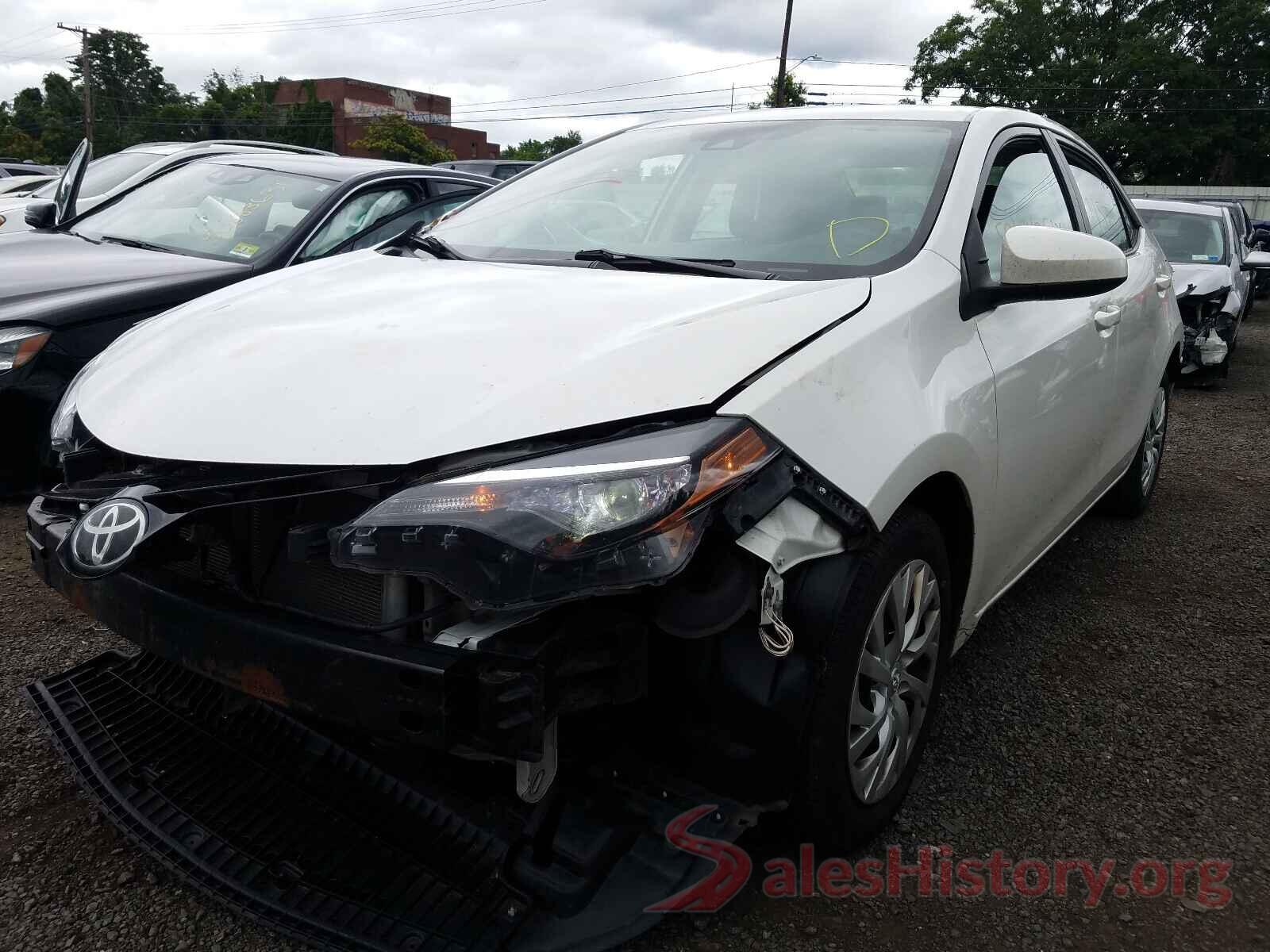 5YFBURHE8HP612479 2017 TOYOTA COROLLA