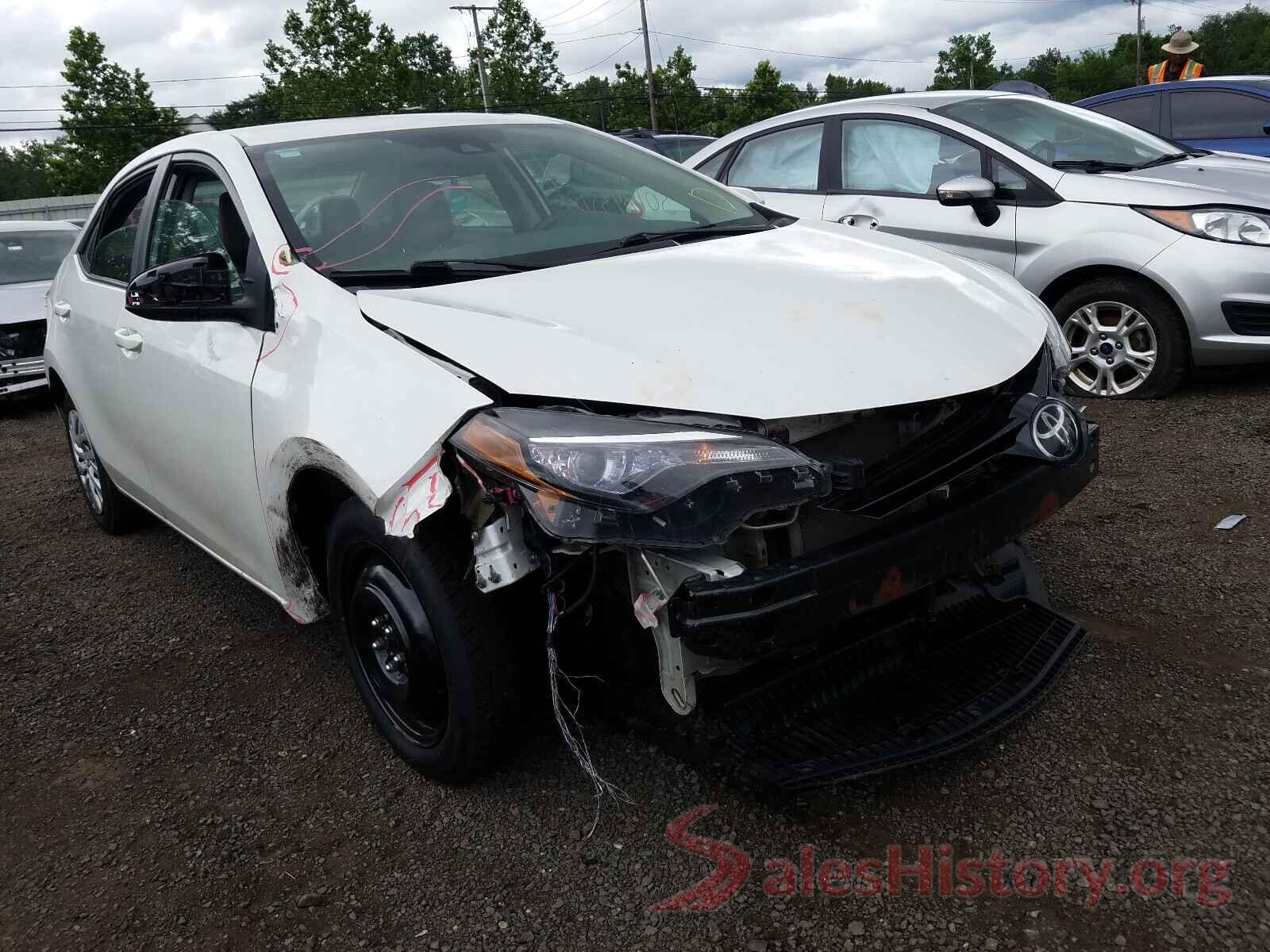 5YFBURHE8HP612479 2017 TOYOTA COROLLA