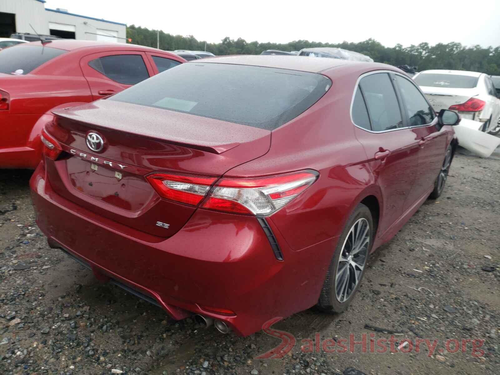 4T1B11HK9JU526781 2018 TOYOTA CAMRY