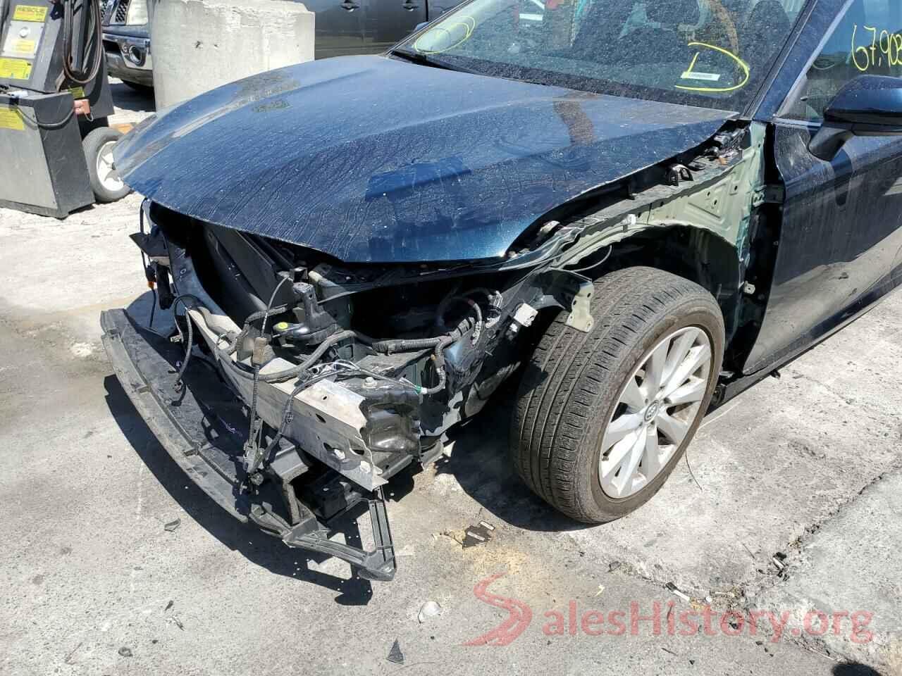 4T1B11HK3JU621241 2018 TOYOTA CAMRY