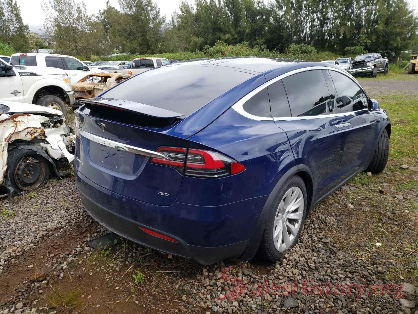 5YJXCDE28JF118761 2018 TESLA MODEL X