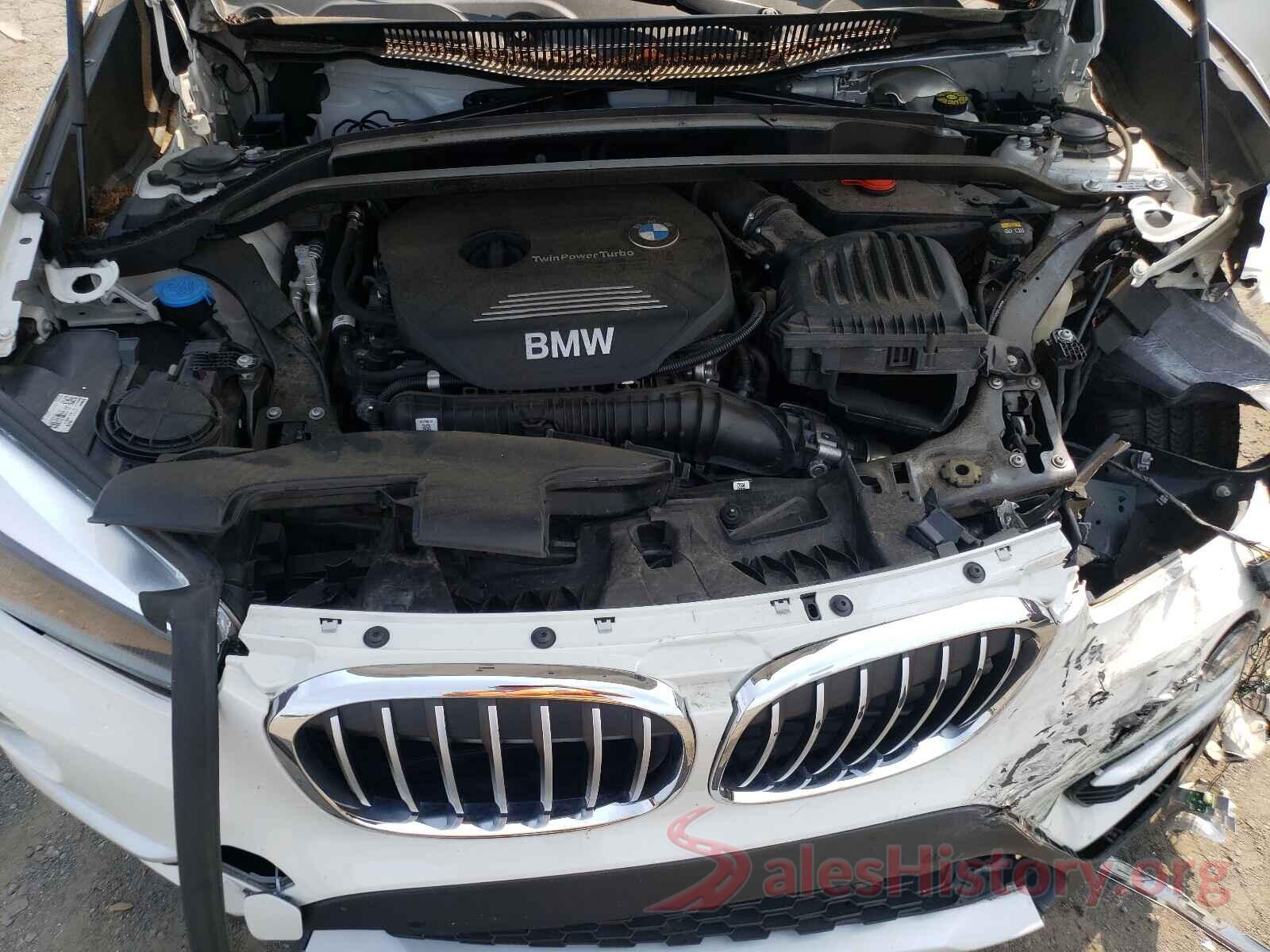 WBXHT3C30J5L30228 2018 BMW X1