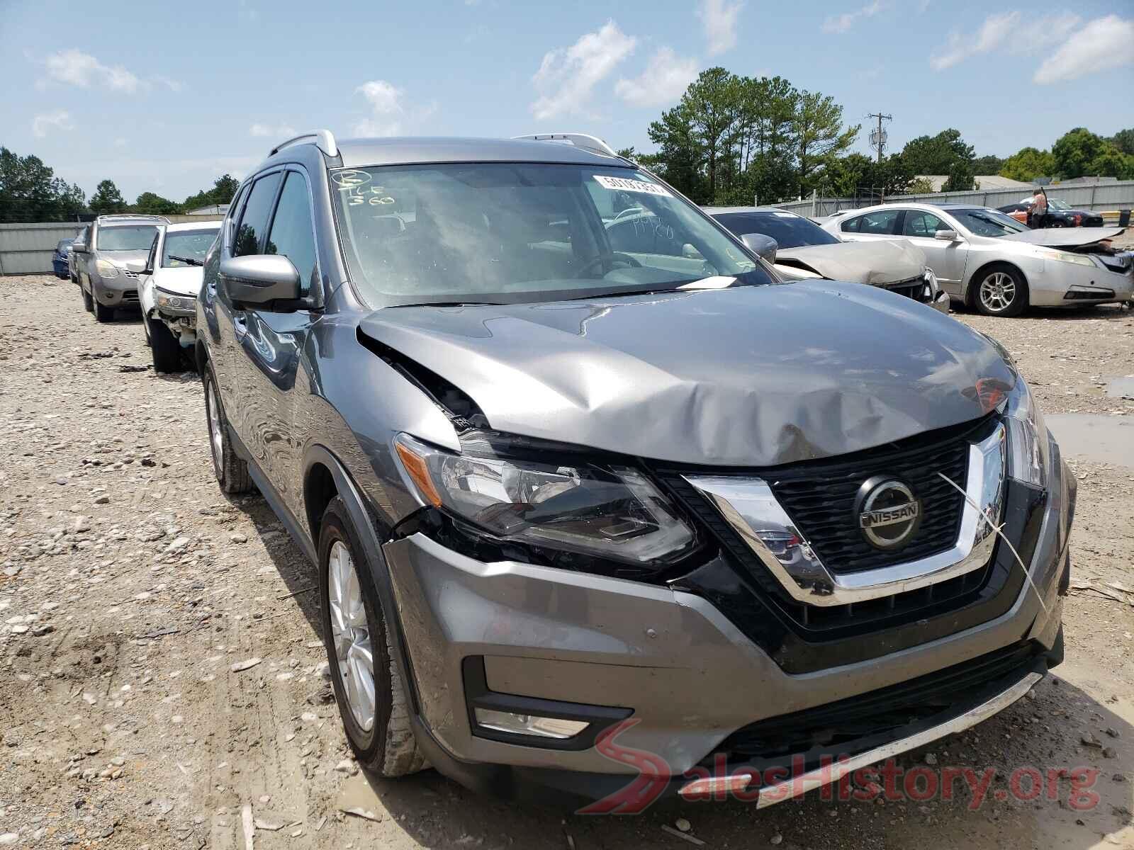 KNMAT2MT4JP529049 2018 NISSAN ROGUE