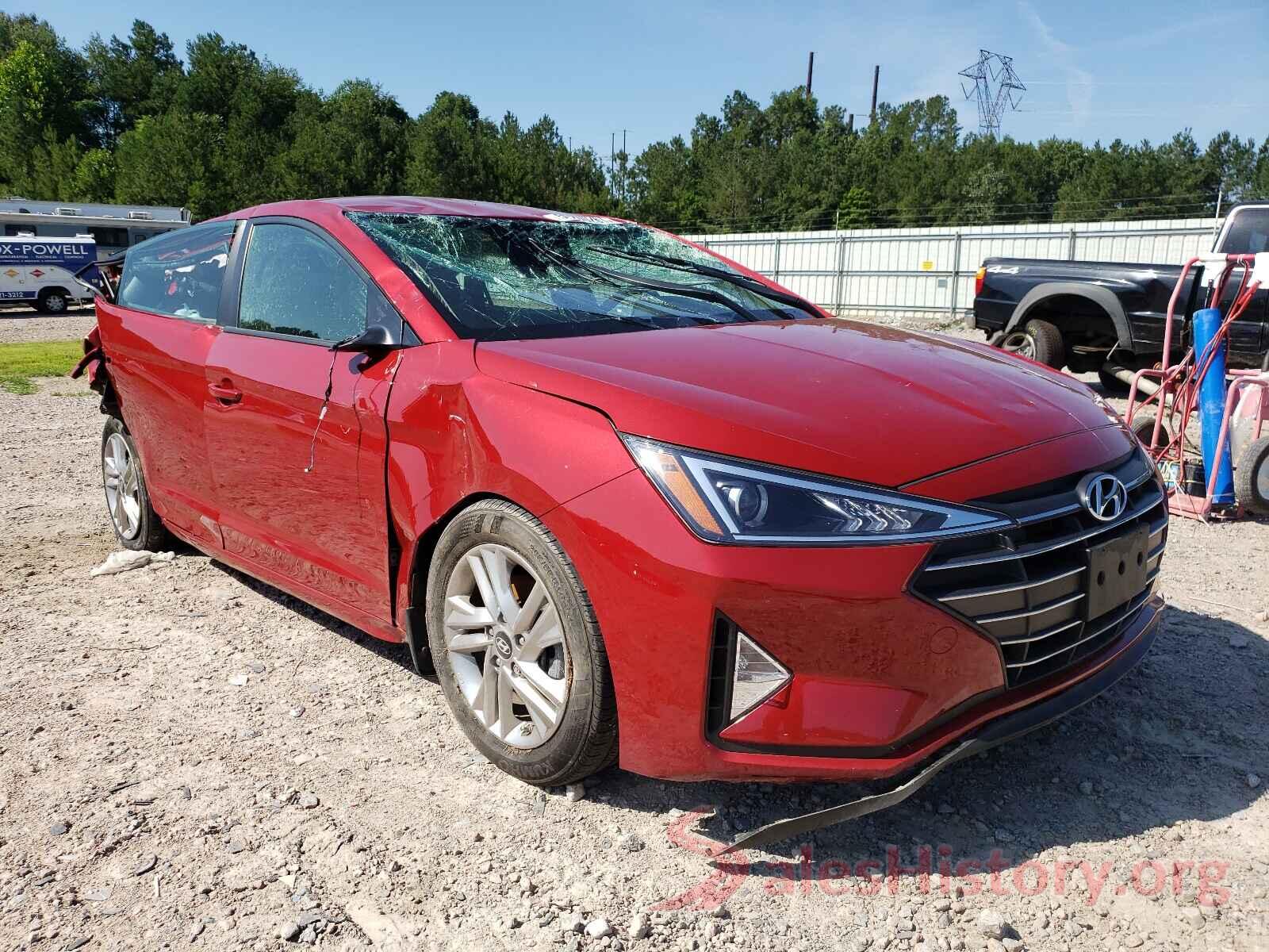 KMHD84LF4KU806920 2019 HYUNDAI ELANTRA