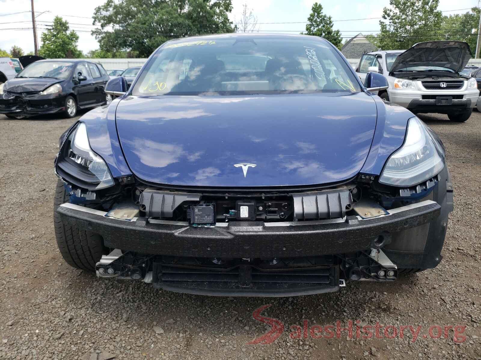 5YJ3E1EB3JF185467 2018 TESLA MODEL 3