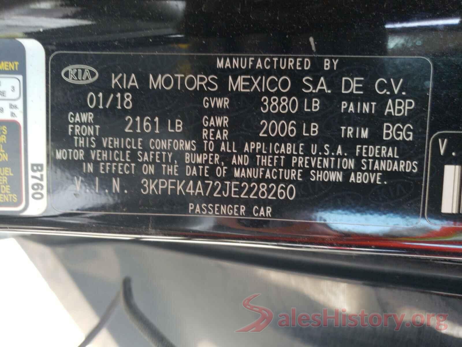 3KPFK4A72JE228260 2018 KIA FORTE