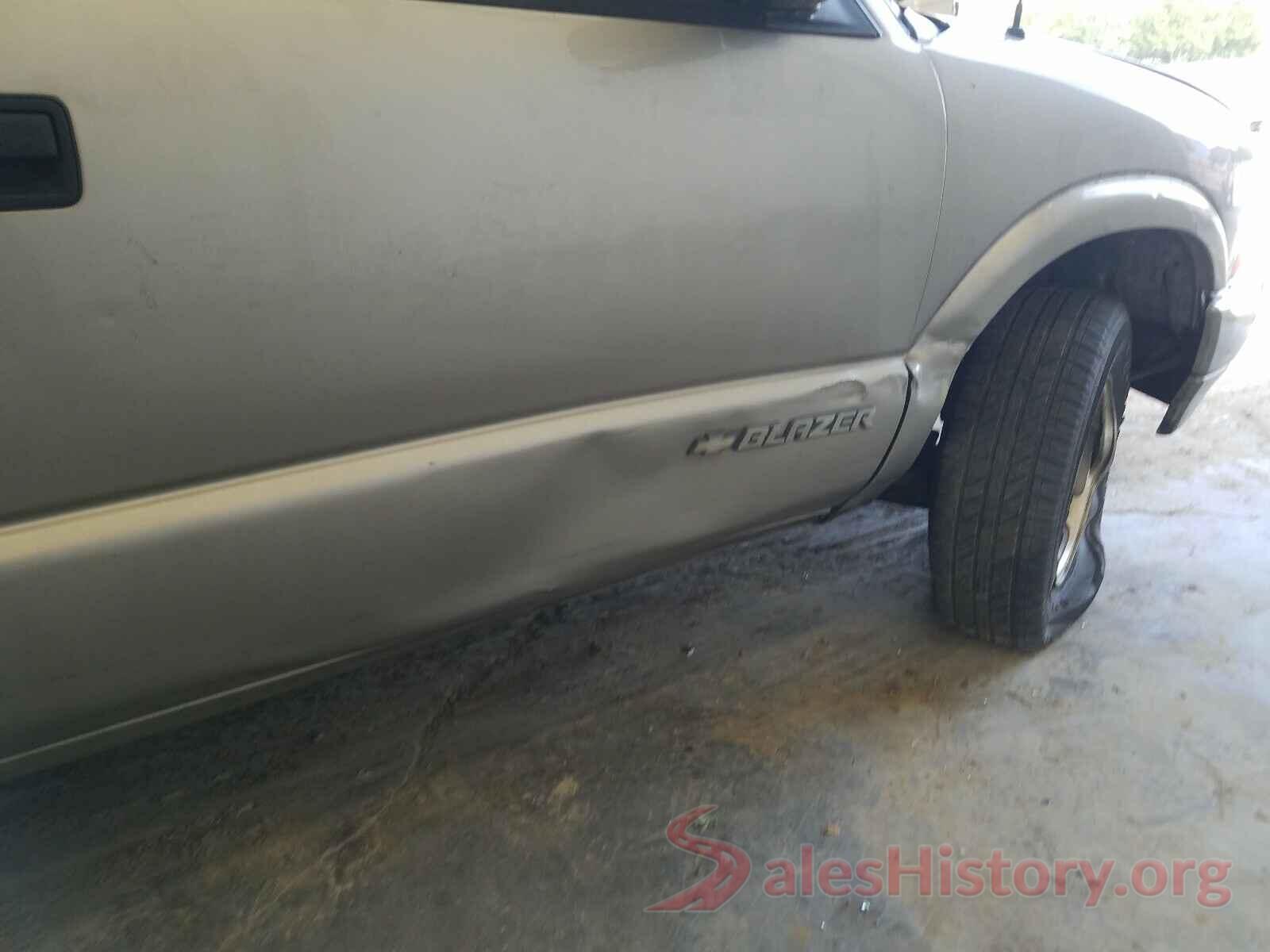 1GNCS18W92K112817 2002 CHEVROLET BLAZER