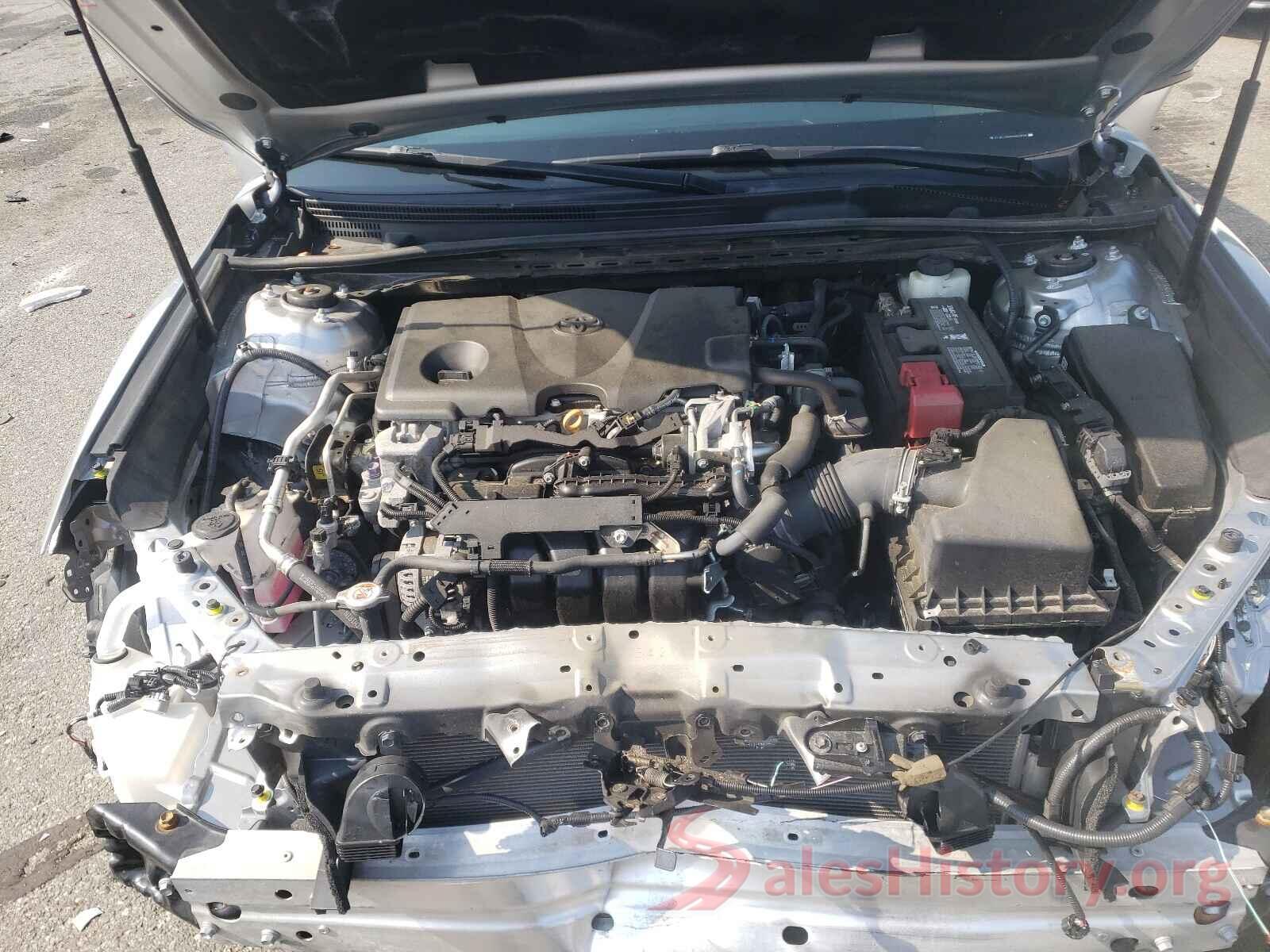 4T1B11HK4JU054019 2018 TOYOTA CAMRY