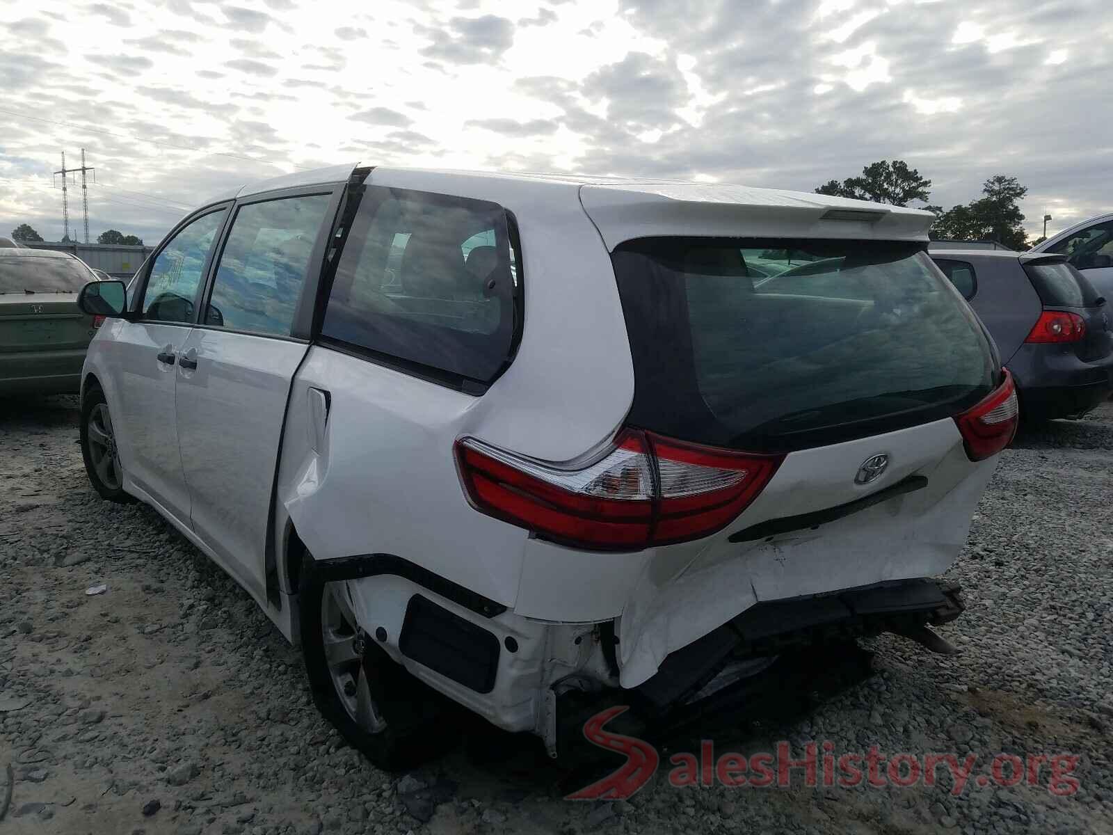 5TDZZ3DC5JS923687 2018 TOYOTA SIENNA