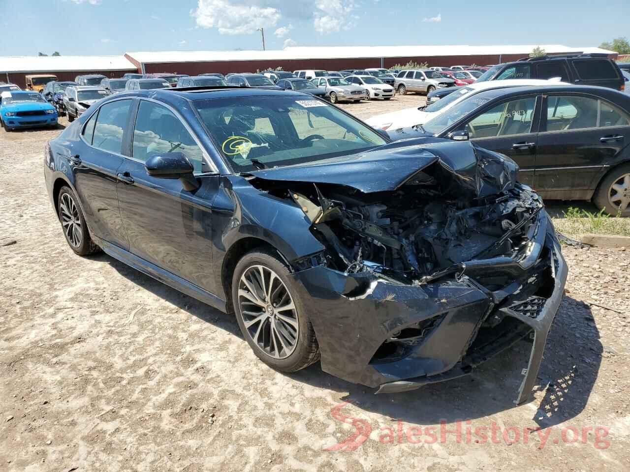 4T1B11HK4JU617845 2018 TOYOTA CAMRY