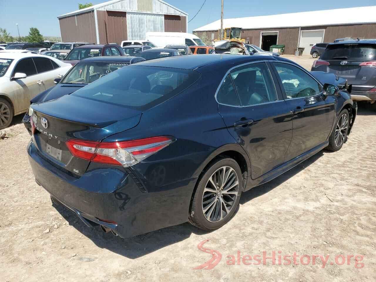 4T1B11HK4JU617845 2018 TOYOTA CAMRY