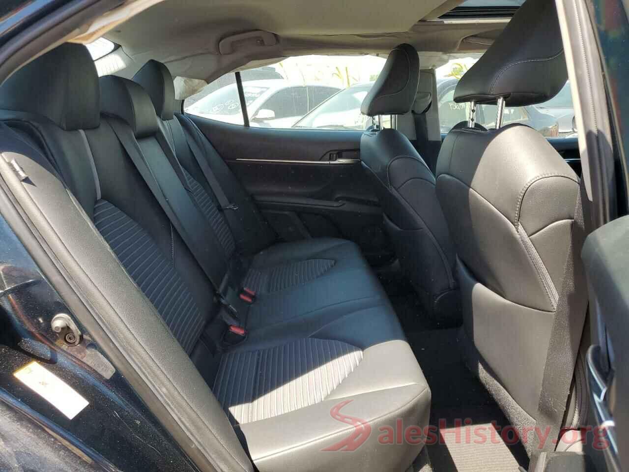 4T1B11HK4JU617845 2018 TOYOTA CAMRY