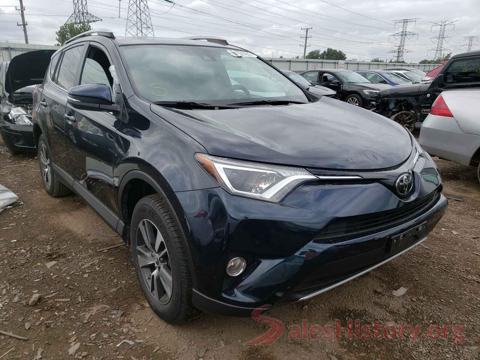 2T3RFREV0HW556962 2017 TOYOTA RAV4