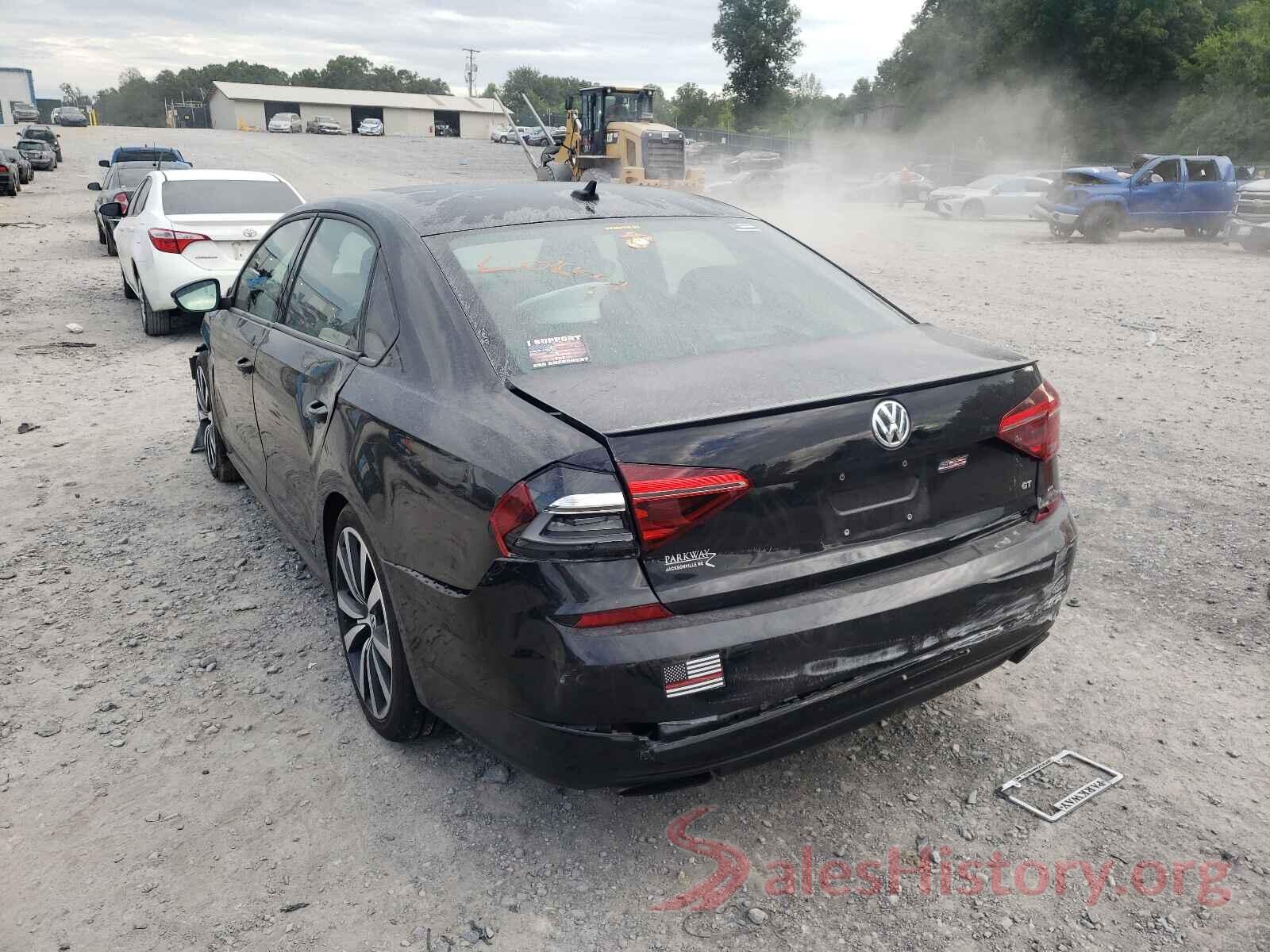 1VWJM7A35JC036807 2018 VOLKSWAGEN PASSAT