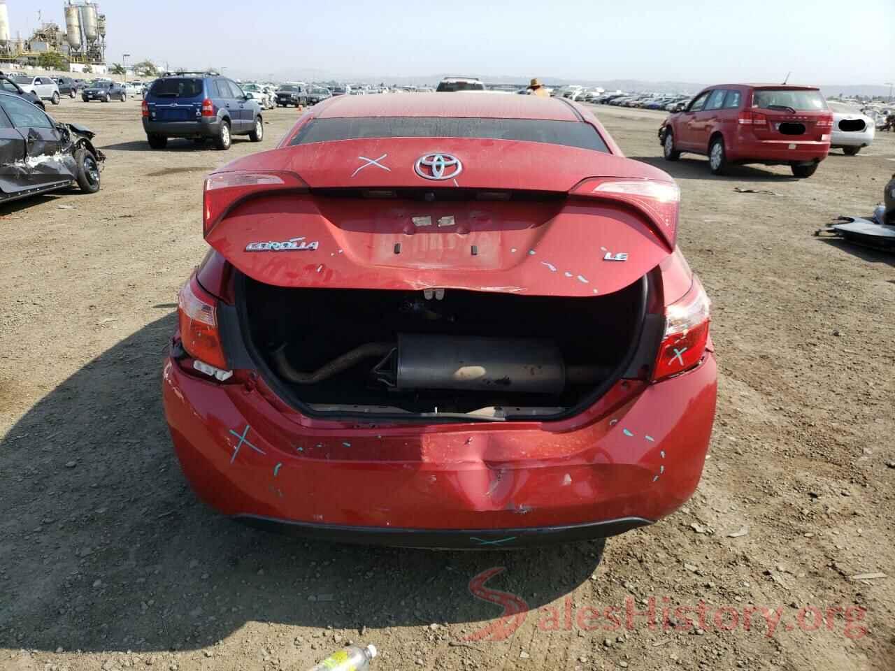 5YFBURHE5JP806747 2018 TOYOTA COROLLA