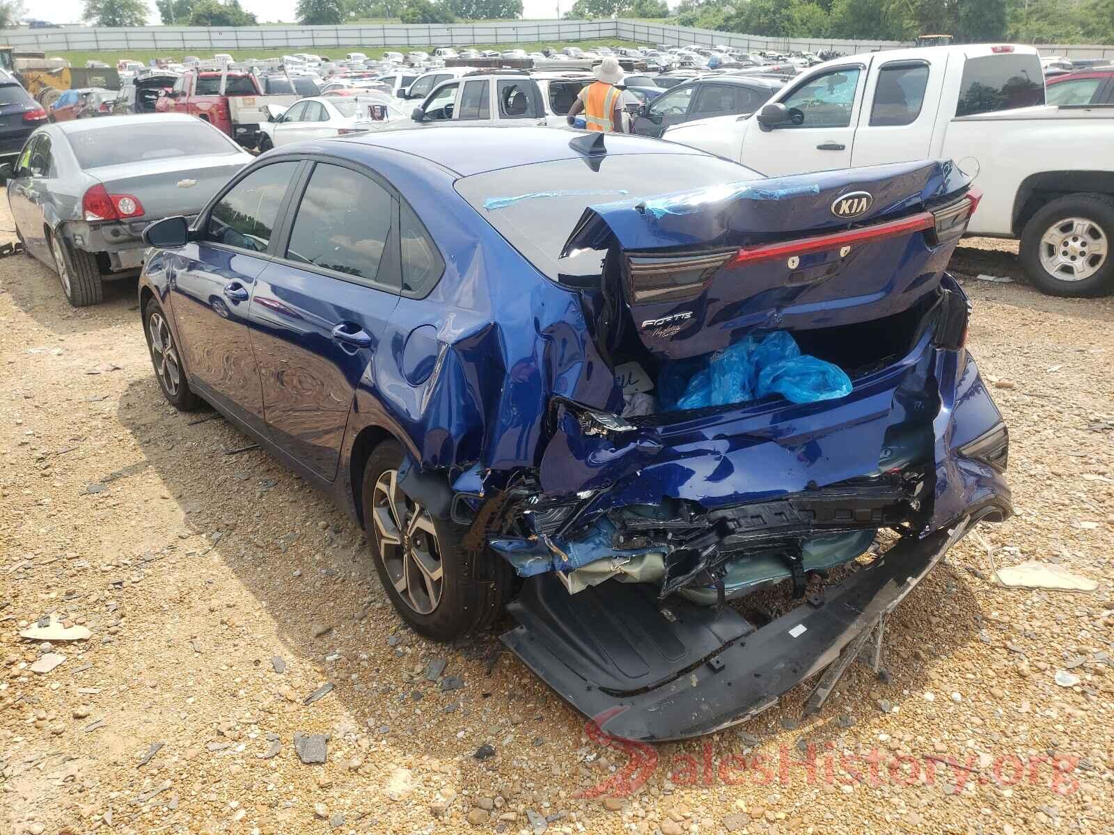 3KPF24AD7KE075799 2019 KIA FORTE