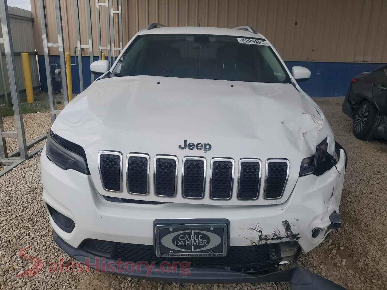 2019 JEEP CHEROKEE VIN 1C4PJMLB8KD273540, rear view