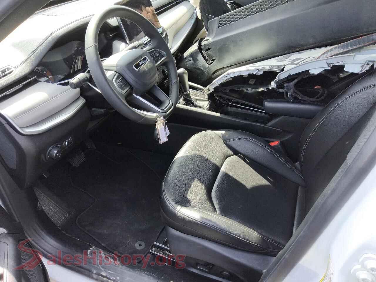 2019 JEEP CHEROKEE VIN 1C4PJMLB8KD273540, engine bay