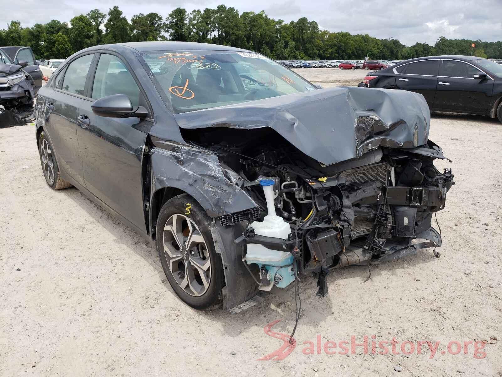 3KPF24AD1KE109588 2019 KIA FORTE