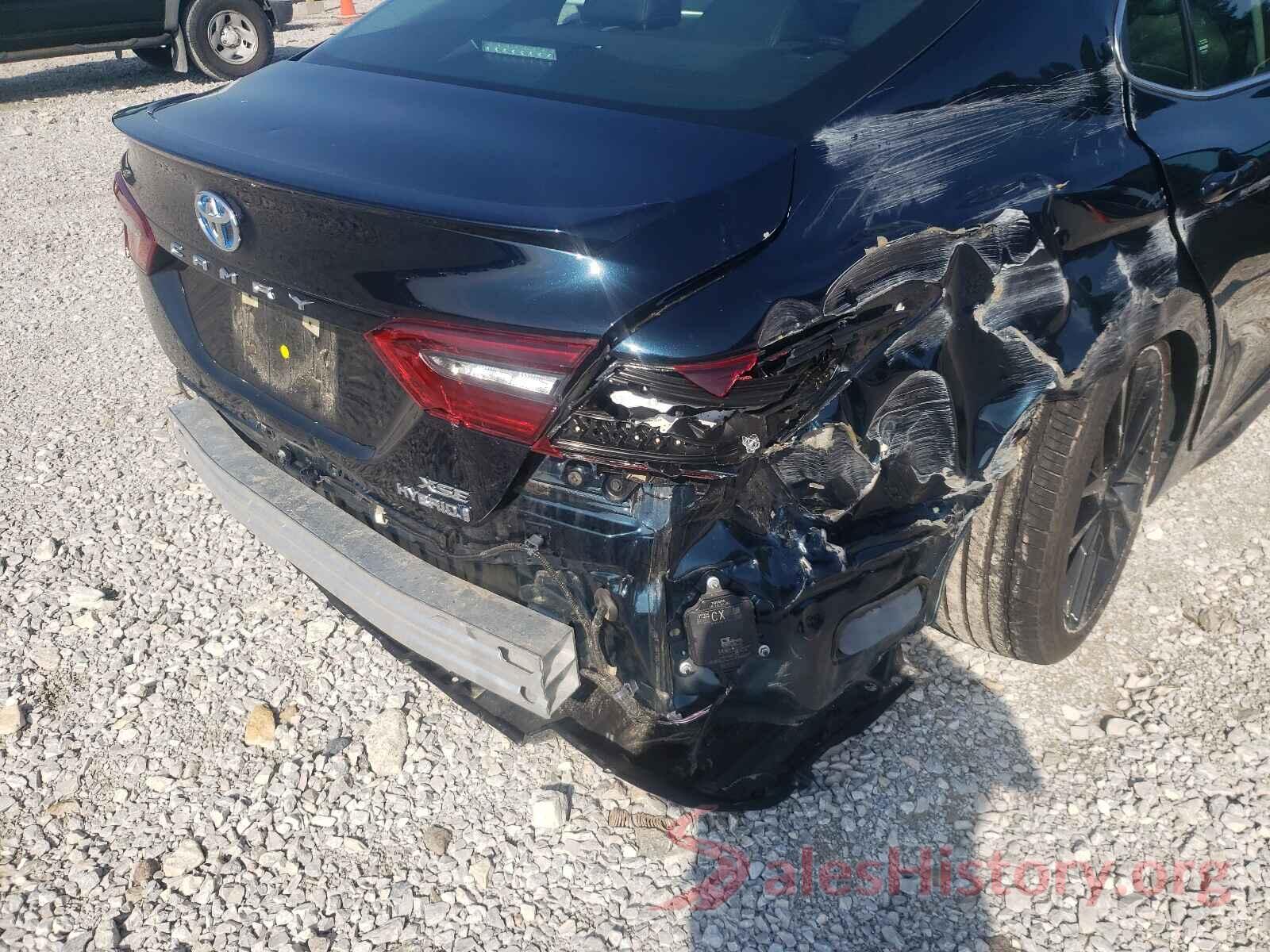 4T1K31AKXMU547261 2021 TOYOTA CAMRY