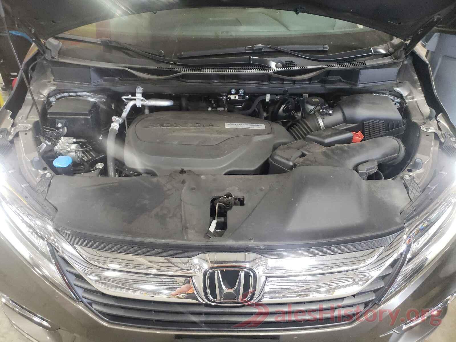 5FNRL6H95JB019005 2018 HONDA ODYSSEY